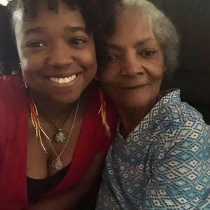 Meet your Posher, Martia